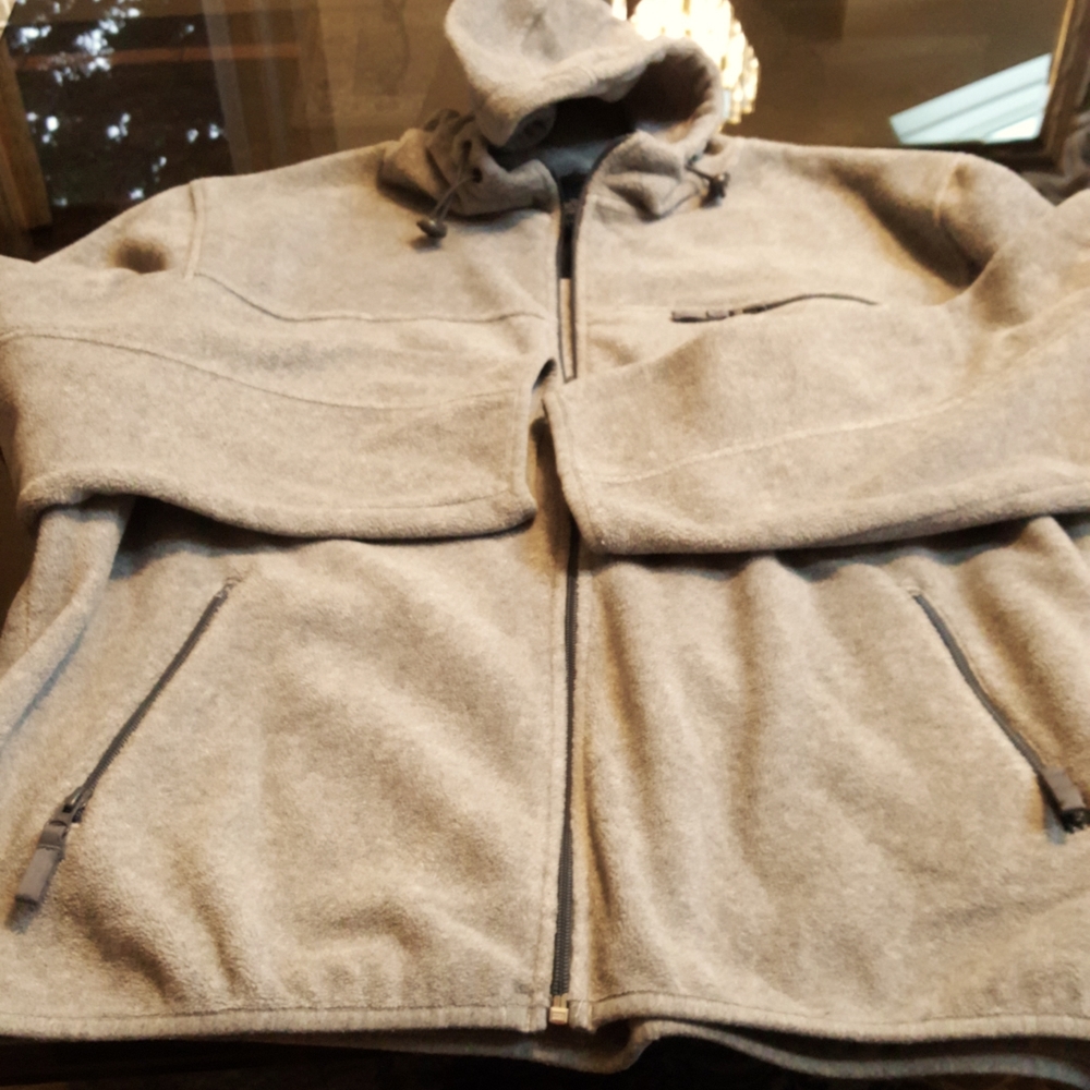 Genuine Sonoma Jean Co men's XL gray fleece jacket